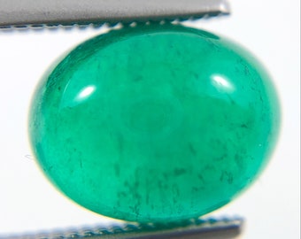 Emerald 2.00 carat oval cabochon cut loose gemstone