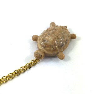 Adorable vintage brown marbled lucite turtle golden pendant necklace image 5