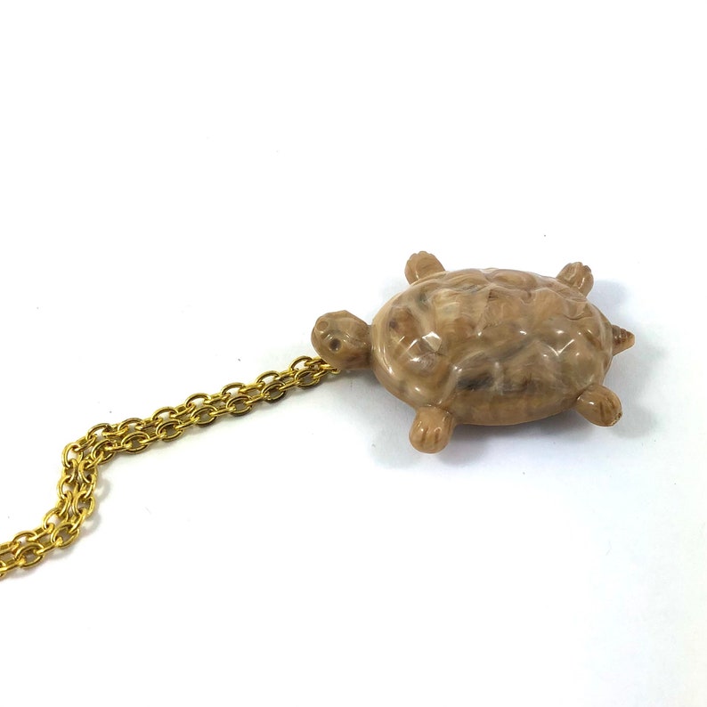 Adorable vintage brown marbled lucite turtle golden pendant necklace image 2