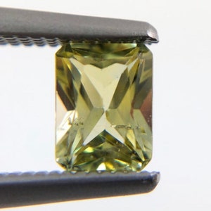 Australian Parti Sapphire rectangle cut 0.54 carat loose gemstone image 6