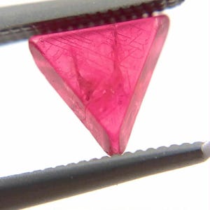 Red spinel macle natural uncut raw crystal loose gemstone