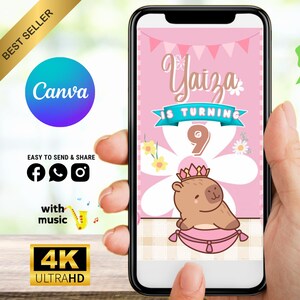 Puede incluir: Un teléfono inteligente muestra una invitación de cumpleaños rosa para "Yaiza" que cumple 9 años. El diseño incluye un capibara de dibujos animados con corona, detalles florales y el logo de Canva. Texto: "Fácil de enviar y compartir" y "con música."