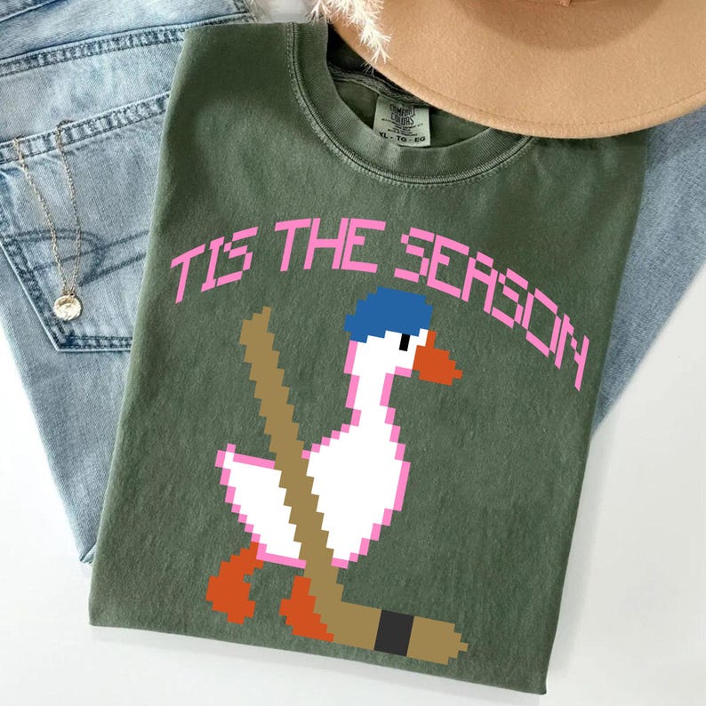Funny Goose Pixel Art PNG, Meme Goose With Bat, Retro 8 Bit Game Art ...