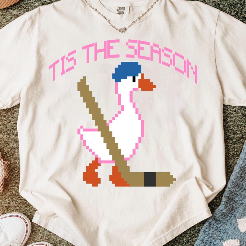 Funny Goose Pixel Art PNG, Meme Goose With Bat, Retro 8 Bit Game Art ...