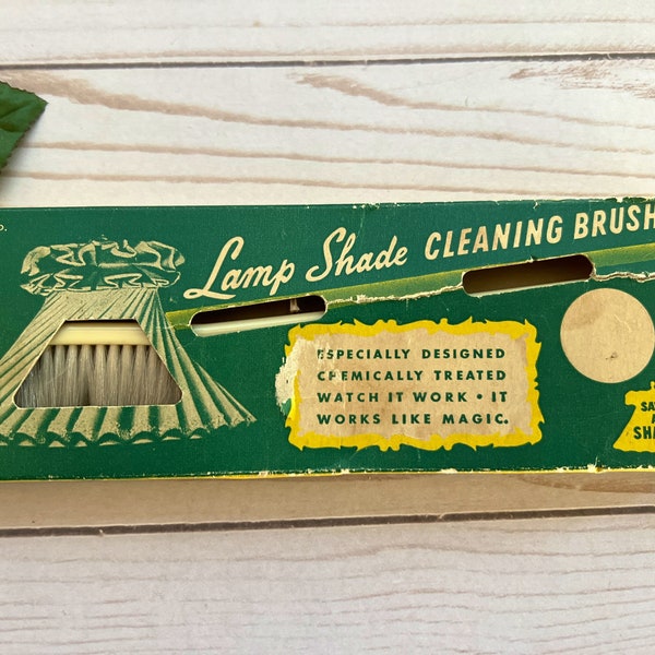 Vintage Lamp Shade Cleaning Brush, with Box, Save a Shade Brush, Also for Delicate Lace Figurines