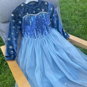 Winter Elsa Princess Dress for Girls (Ages 3-10) – Velvet Exterior, Soft Lining, Sparkling Accents