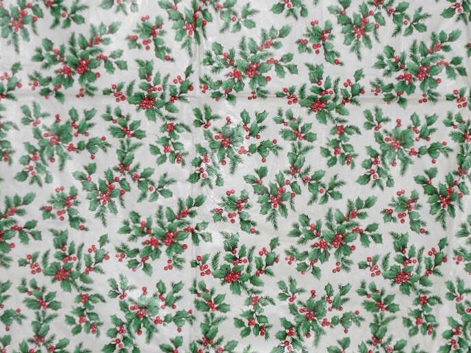 Vintage HOLIDAY TABLECLOTH HOLLY Berries red green white | Etsy