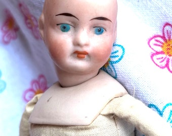 ANTIQUE BISQUE DOLL vintage collectible 146 stamp