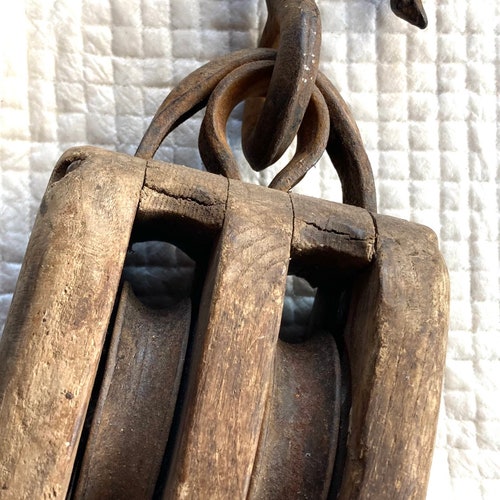 VINTAGE PULLEY HOOK wood cast iron double wheels industrial collectible