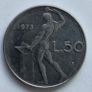 Vintage Collector&#39;s Item 50 Lire 1973 Italy