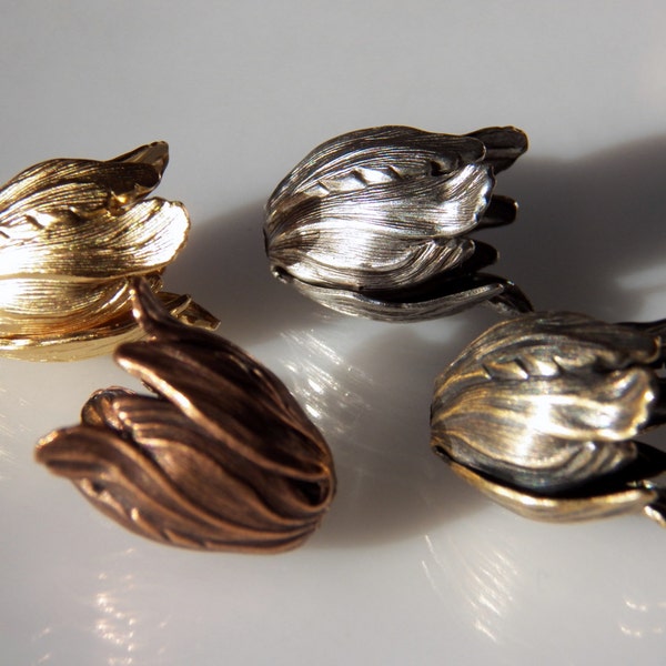 Small Tulip Bead Cap in Matte Gold, Antique Silver, Antique Brass, Antique Copper  11x9mm (2)