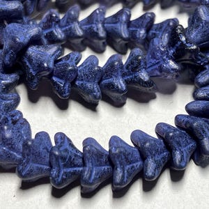 Czech 6x9mm Etched Plum with Purple Wash Bell Flower Glass Beads (25)