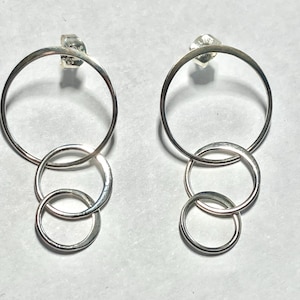 Sterling Silver Post Earring with 3 Circle Dangles   (1 pair)