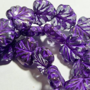 Czech 11x13mm Light Violet with Purple Veins Glass Maple Leaf Beads (20)