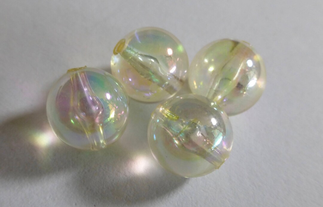 Vintage Lucite Beads - General Bead