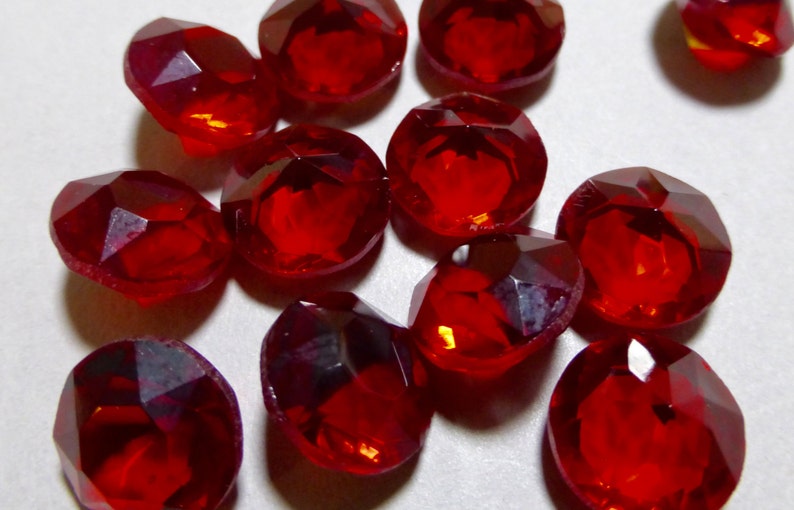 2 Vintage Czech Translucent Siam Red Round 11mm Faceted Crystal Chatons