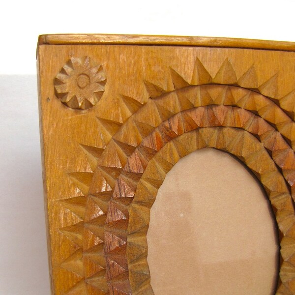 Vintage Tramp Art Folk Art picture frame hand carved vintage Americana