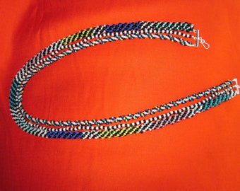 Ngorongoro 3-strand beaded necklace