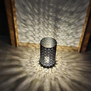 Lantern candle holder