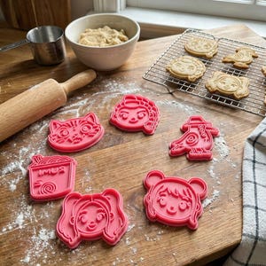 12-Piece K-Pop Huntrex Cookie Cutter Set – Rumi, Zoey & Mira Idol Cutters – Derpy Tiger, Sussie and Ramen Cup Baking Tools for Fans