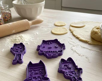 Gabby’s Dollhouse-Inspired Cookie Cutters – 4-Piece Set!