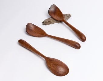 Shallow Wooden Stirring Spoon - Made to Order - Traditional Spatula & Spurtle Alternative - Cookware Kitchen Cooking Utensils .