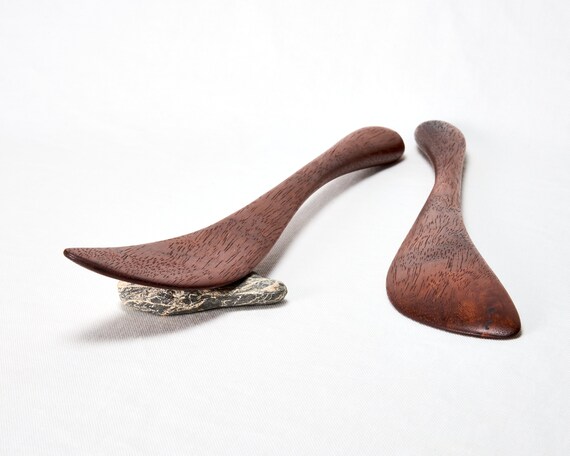 Wok Stirrer - Left or Right Hand - Minimal Modern Design featured image