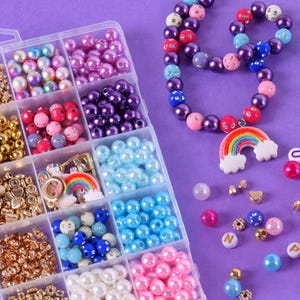 Kit de pulseras personalizadas para niñas / Juego de pulseras de la amistad / Más de 800 cuentas para manualidades de cumpleaños para niños de 5 a 12 años