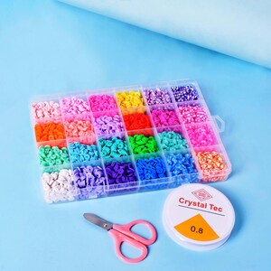 Handmade bracelet kit for kids, easy-to-use jewellery-making set. Ideal for creative play & learning new skills.