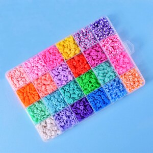 Jewellery making kit for kids, perfect for creating unique charm bracelets. A great birthday or holiday gift idea.