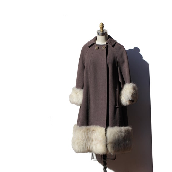 Vintage Brown Heavy Wool Swing Coat w/Fox Fur Trim