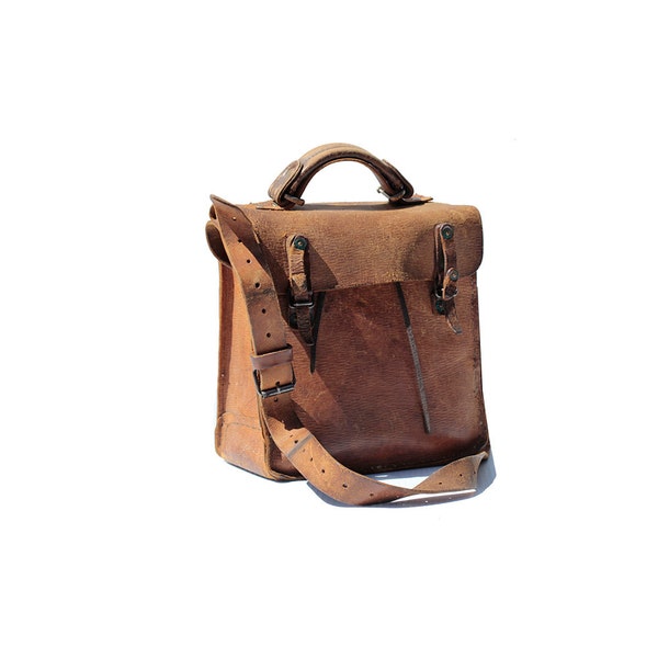 Vintage DISTRESSED Brown Leather Cross Body Bag