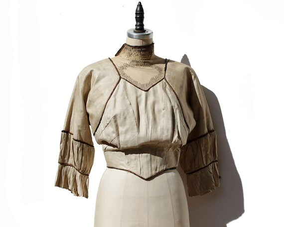 Antique Beige High Neck silk Exquisite Embroidered