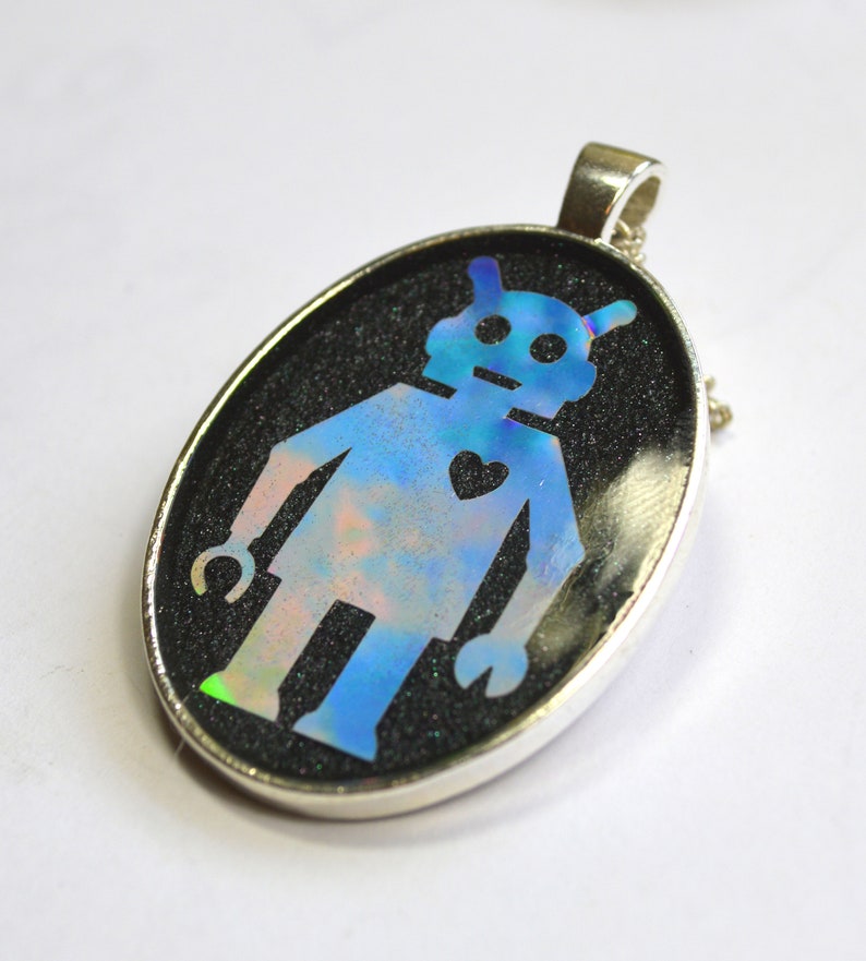 Holo Holographic Robot Android Silhouette Pendant