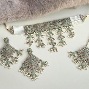 Mint Green Polki Choker Set: Indian Bridal Jewelry with Pearls