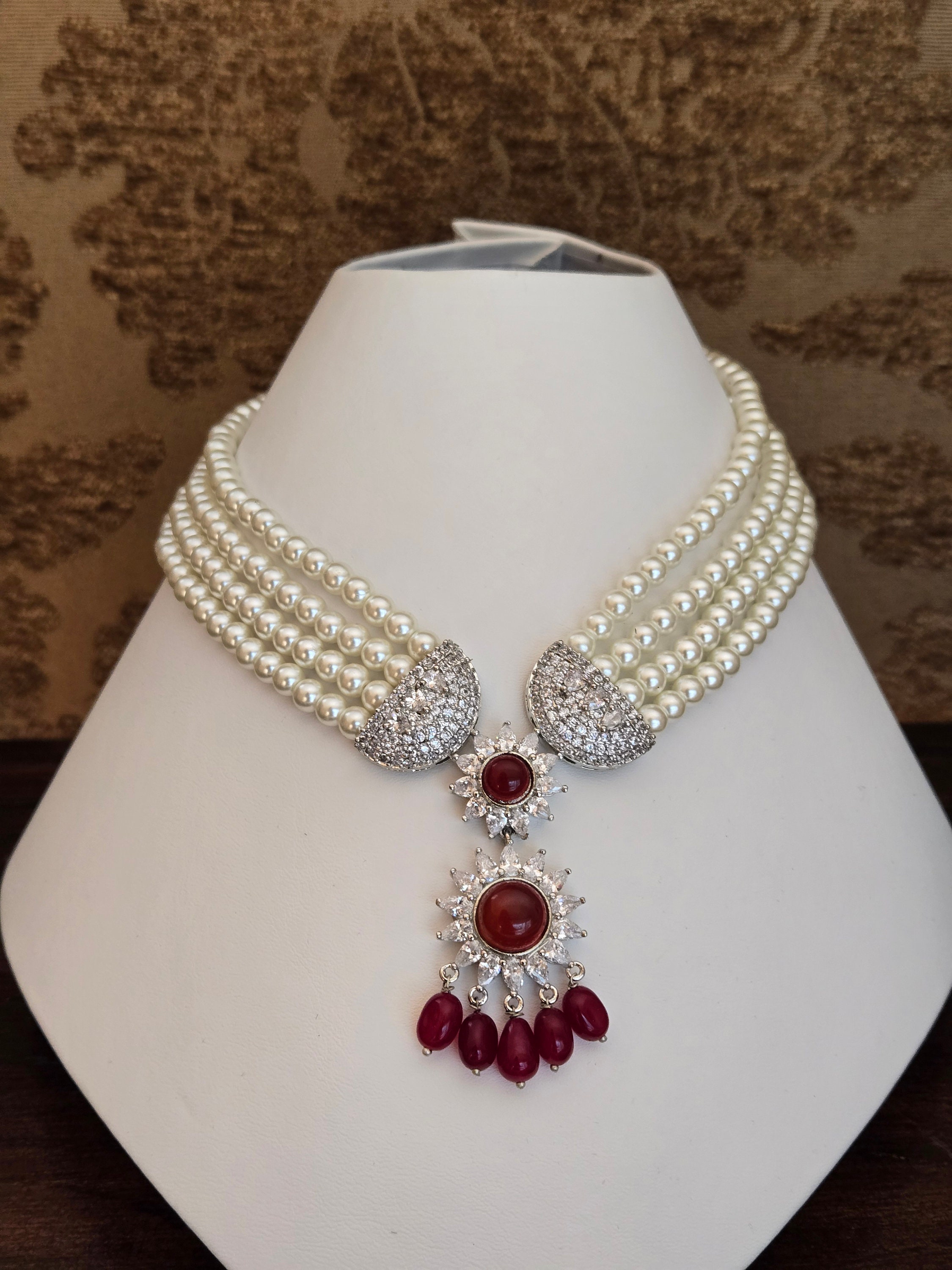 Pearl Strings Diamond Ruby Set With Tika/delicate Tika Necklace Set ...