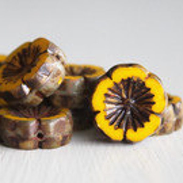 10 Opaque Yellow Picasso Chunky 14mm Hawaiian Czech Glass Flower Beads