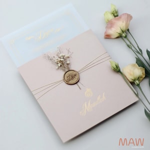 Blush rosa Hochzeitseinladungen | Kundenspezifisches Siegel und Trockenblumen mit Goldfolien-Akzenten, Party-Einladung, Geburtstagseinladung, Quinceamaßa