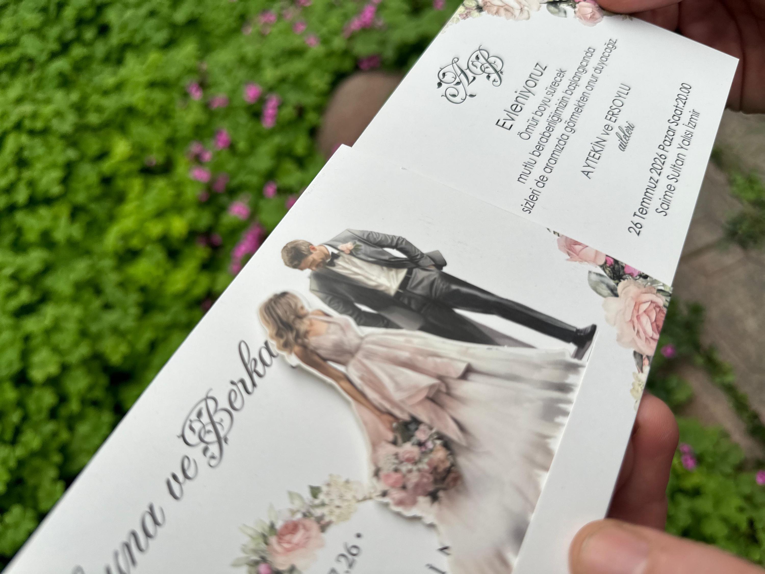 Floral Sliding Wedding Invitation: Bride & Groom, Minimalist Design - Etsy