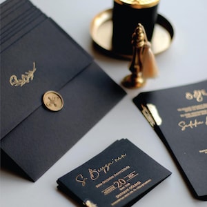 Elegante schwarze Umschlag-Einladung mit Golddruck, perfekt für luxuriöse Veranstaltungen, benutzerdefinierte Einladung, Party-Einladung, Geburtstagseinladung