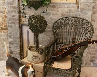 Dollhouse Miniature Realistic Basset Hound Dollhouse Pet 1:12th scale Realistic Dollhouse Dog, Cake Topper Dollhouse Supply  Pet New Supply
