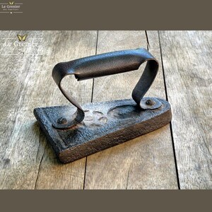 ANCIEN FER A repasser a braise fonte EUR 9,00 - FR