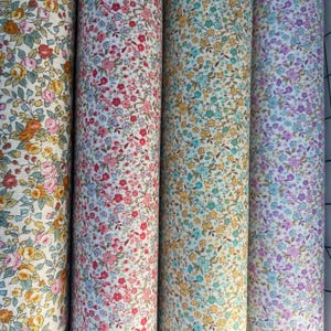 Sevenberry PETITE GARDEN Stoff Meterware oder zugeschnitten, Mini FLORAL, 100% Baumwolle, Pink Lila Gold Aqua