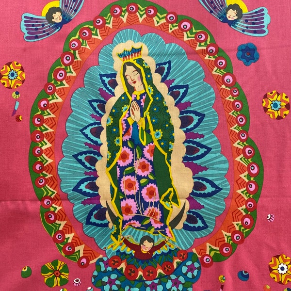 VIERGE de GUADALUPE Tissu ROSE Vierge Marie Panneau de tissu en coton par Alexander Henry Faith Religieuse Sainte Mère