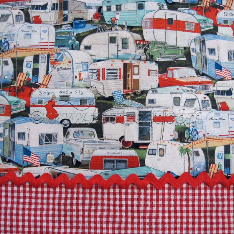 Sister/'s VINTAGE TRAILERS Multi Trailer Camp Camping Retro Cotton Quilt Fabric by the 18 x 22 Fat Quarter