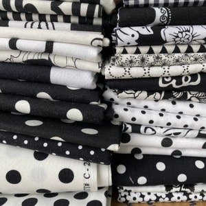 Tissu de courtepointe en popeline de coton imprimé Fat Quarters NOIR et blanc, 18 x 22 po. FQ au choix, idéal pour la confection de courtepointes et de travaux manuels