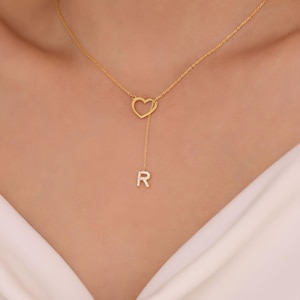 Colar de coração com inicial personalizada, letra pendurada em colar de coração, colar de coração com letra de berloque, presente de dia das mães