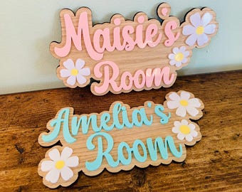 Personalised Bedroom Sign With Daisy Flowers, Kids Door Sign for Bedroom, Wood Acrylic, nursery sign, Teen Gift Name Plaque, Children sign