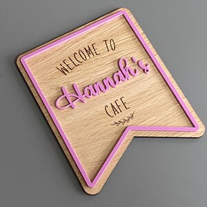 Letrero personalizado para cafetería de juguete, letrero de juguete infantil, menú de cafetería de juguete de madera, decoración personalizada para sala de juegos, decoración imaginativa para juegos imagen 4