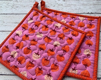 Strawberry & Friends by Ruby Star Potholders, Set of 2 Quilted Pot Holders, Modern Kitchen Hotpads